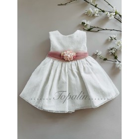 De 14 y 16 años vestido...