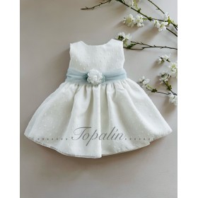 De 14 y 16 años vestido...