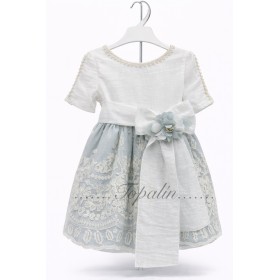 De 14 y 16 años vestido...