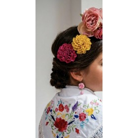 Peina clavel raso flamenca...