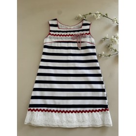 De 10 años vestido...